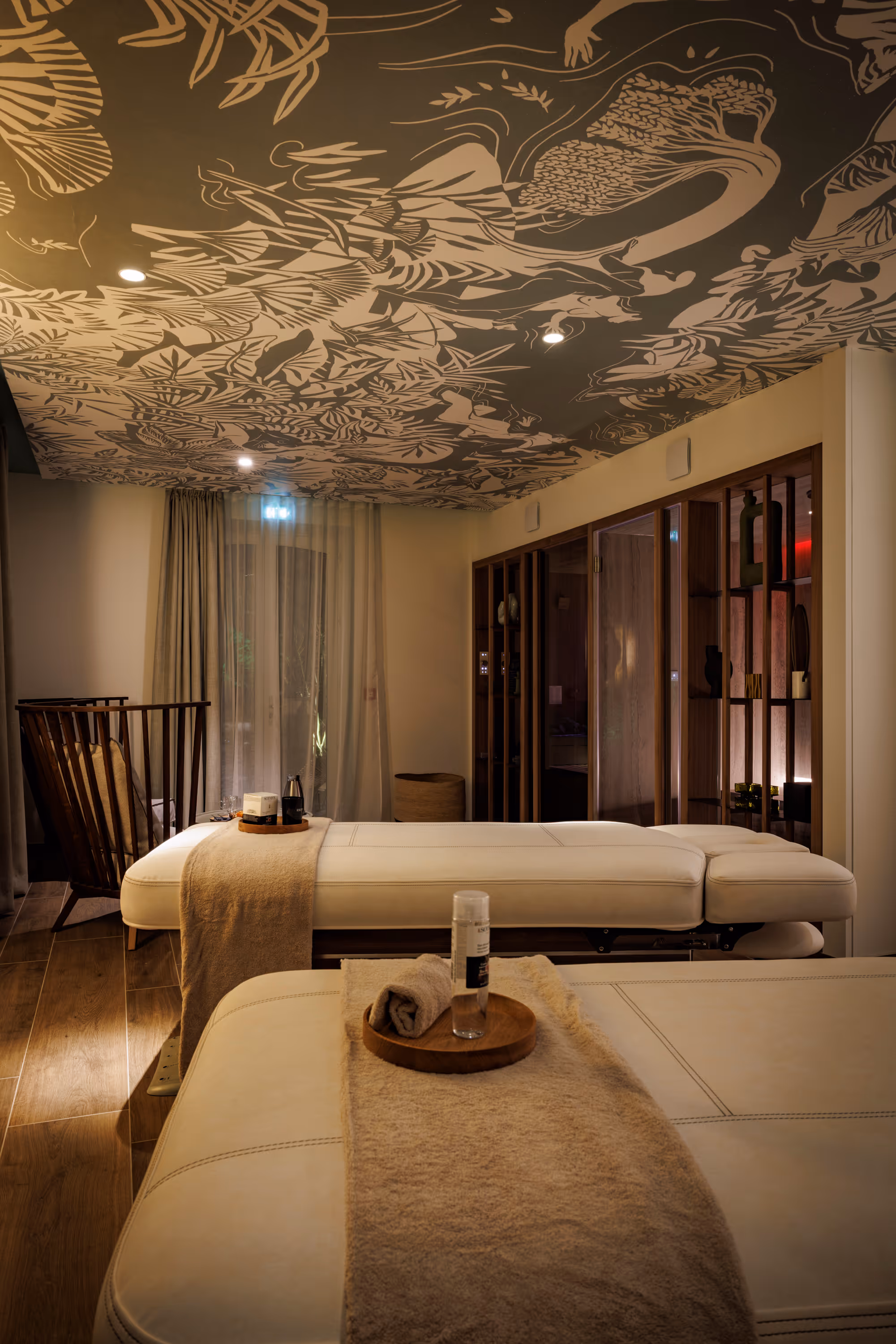 Spa Suite du Grand Hôtel de Courtoisville à Saint-Malo, hôtel spa 4 étoiles de luxe en Bretagne.