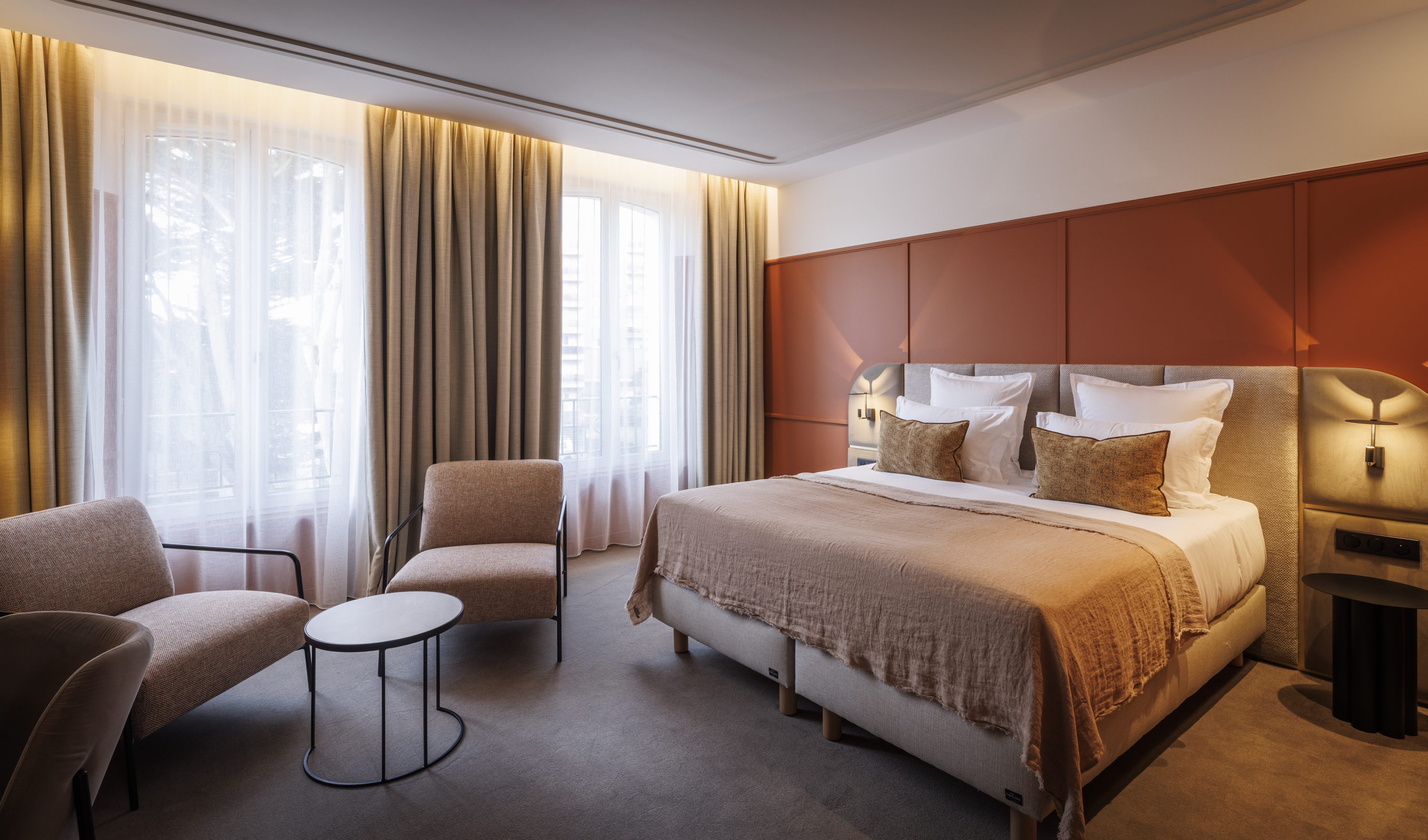 Room at the Grand Hotel de Courtoisville in Saint-Malo, 4-star spa hotel in Brittany.