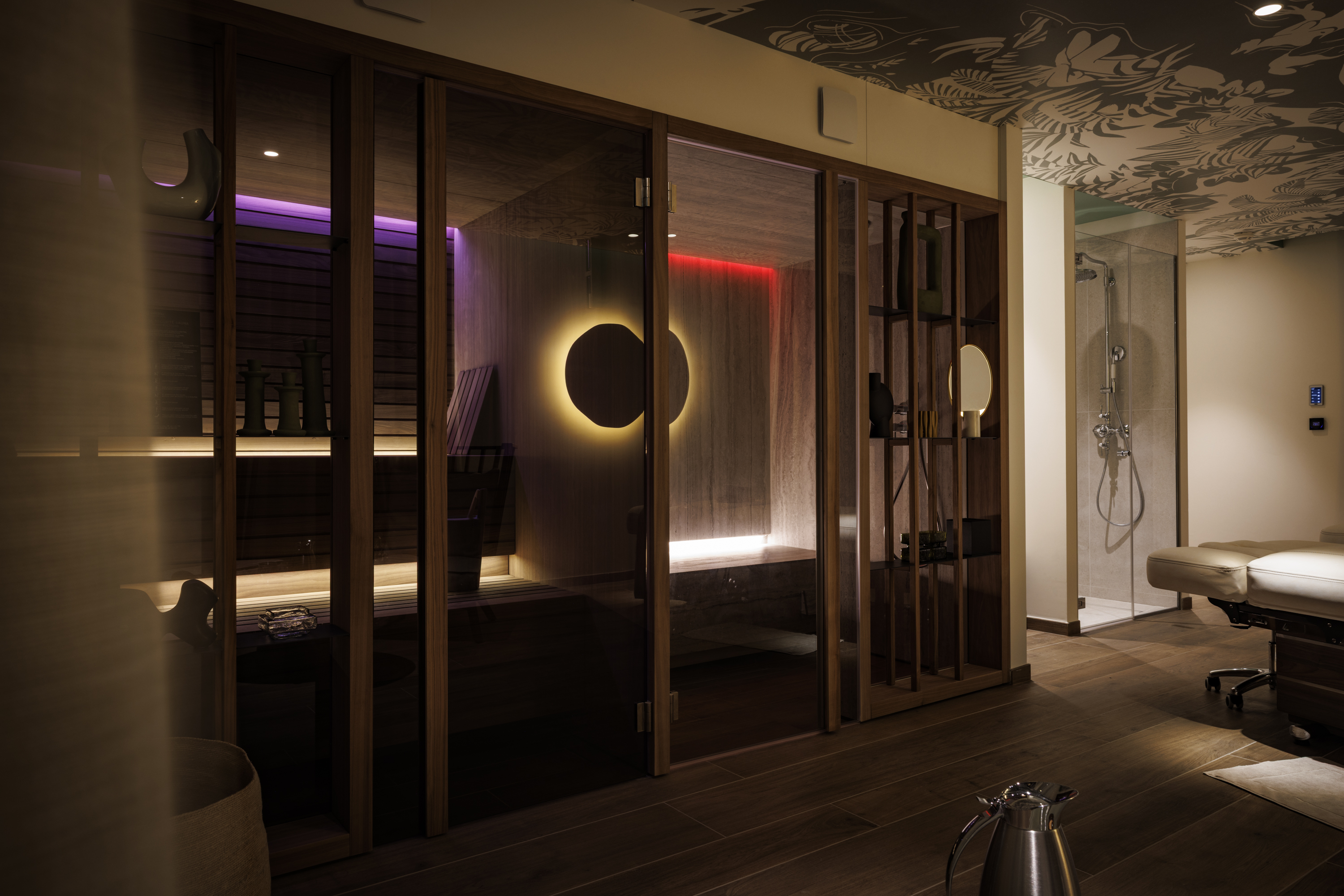 Relaxing spa sauna at the Grand Hotel de Courtoisville in Saint-Malo, 4-star spa hotel near Sillon beach.