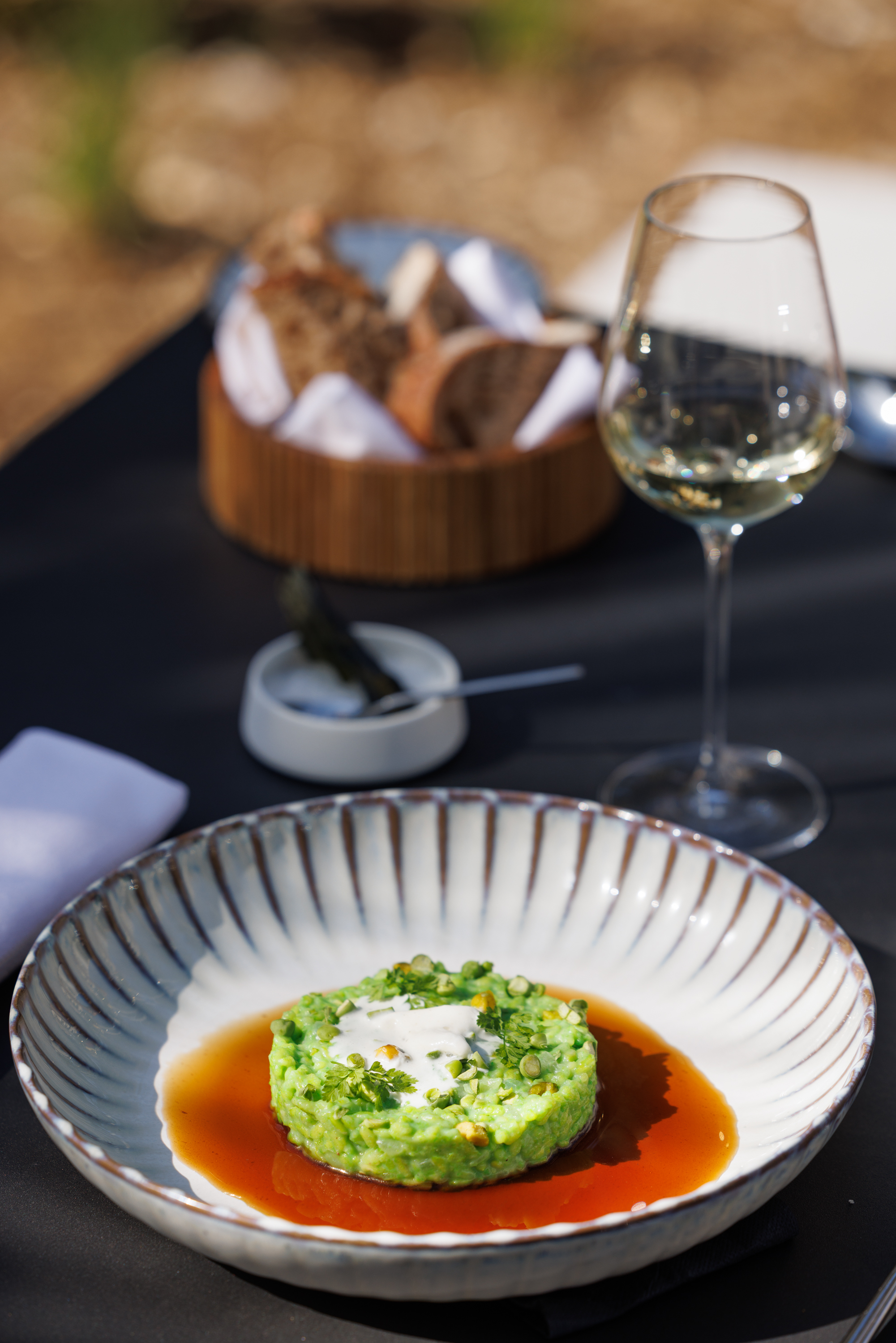 Fresh oysters at the Le 1906 restaurant at the Grand Hotel de Courtoisville in Saint-Malo, a 4-star hotel by the sea.