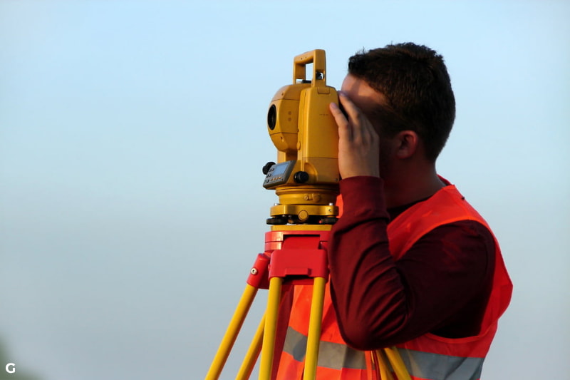 surveyor total station