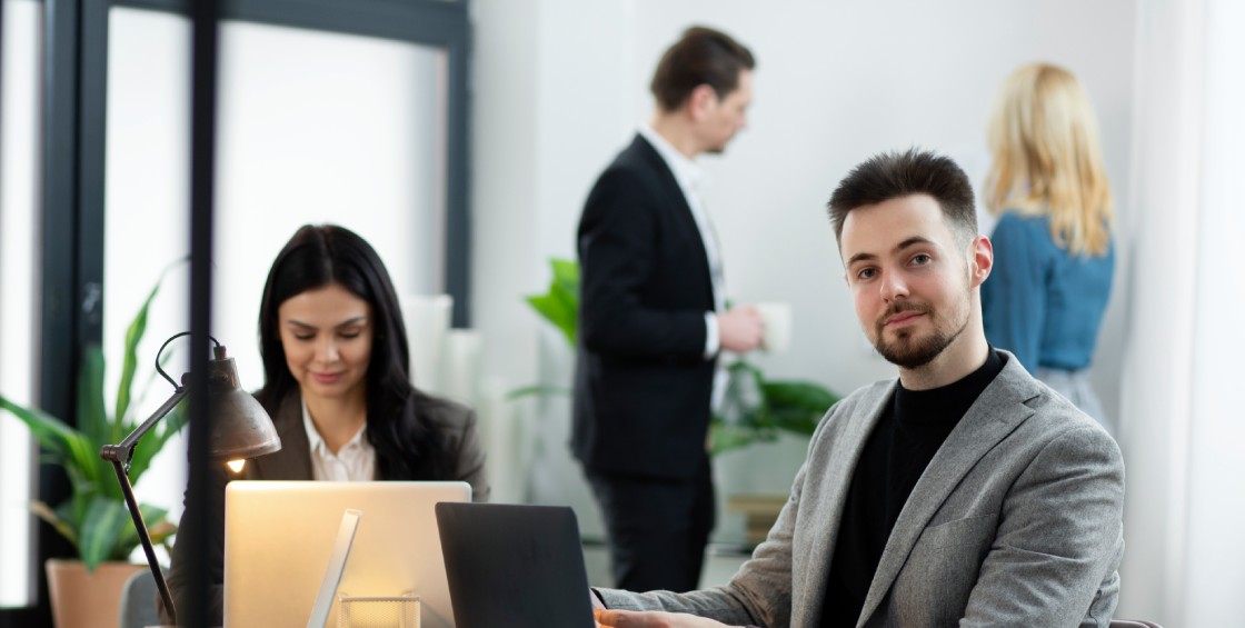 Fuel Your Launch with Financial Agility Powered by Sinza