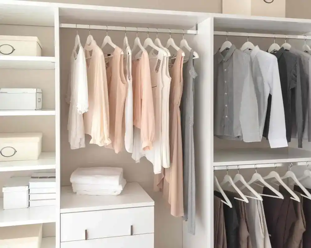 Comment avoir un dressing minimaliste ?