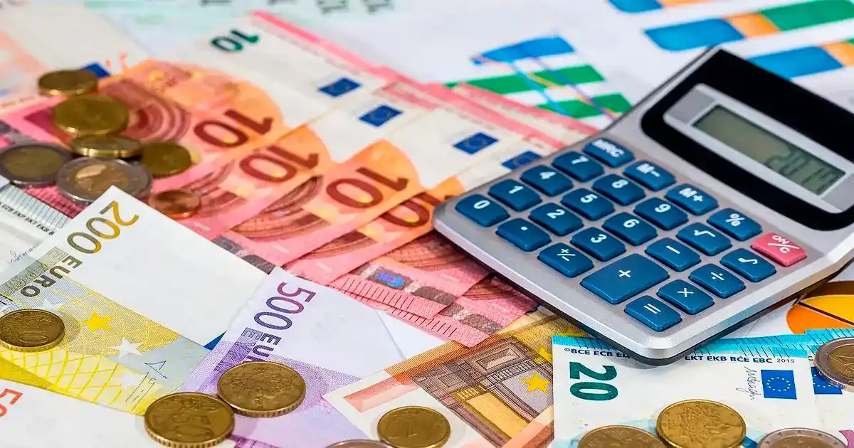 Combien devrais-je dépenser par mois ?