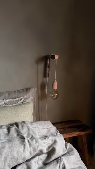 [background image] image of concert venue