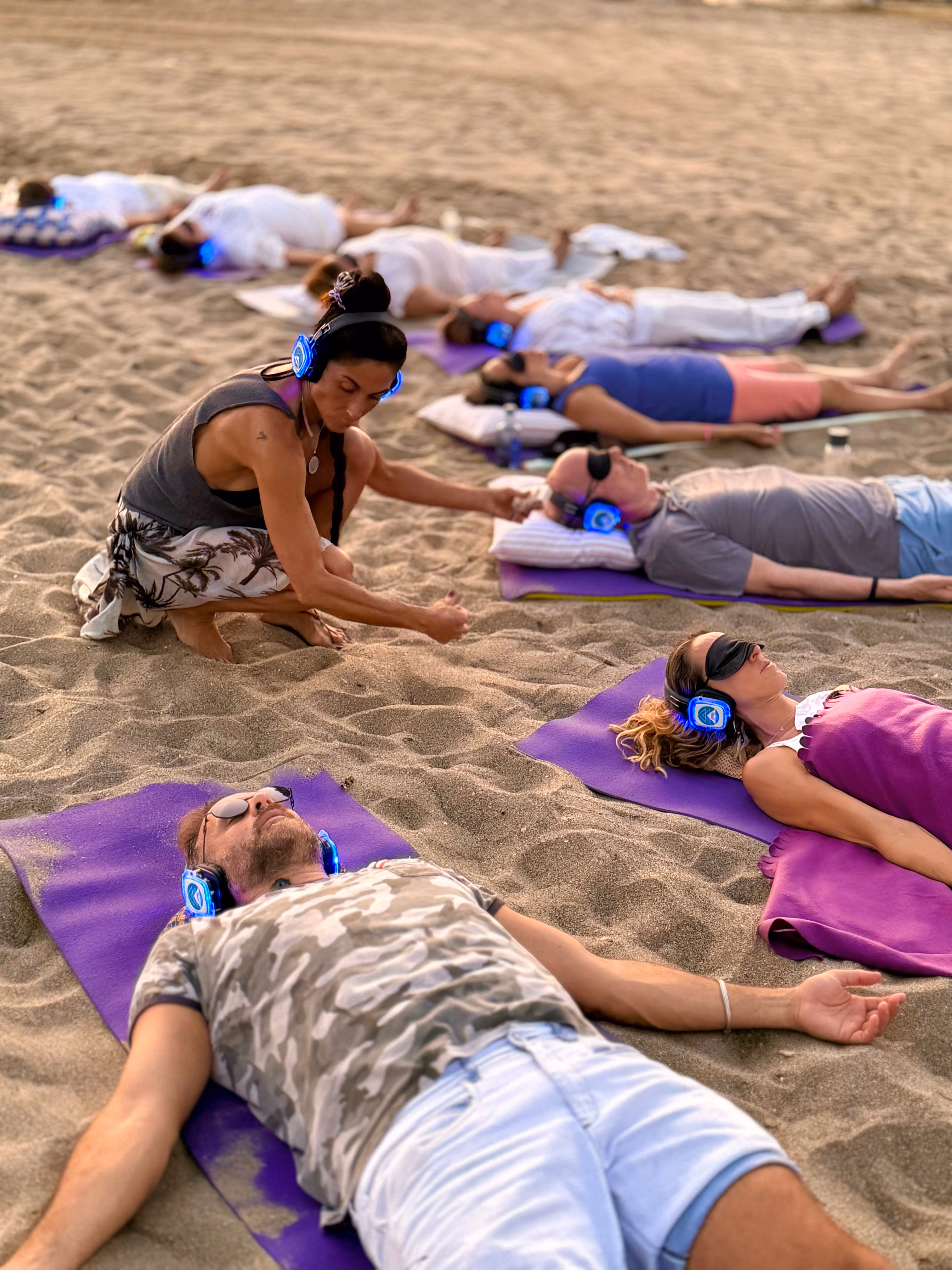 [background image] image of concert venue