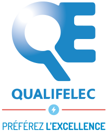 Logo de Qualifelec en bleu et blanc avec slogan "Préférez l'excellence"