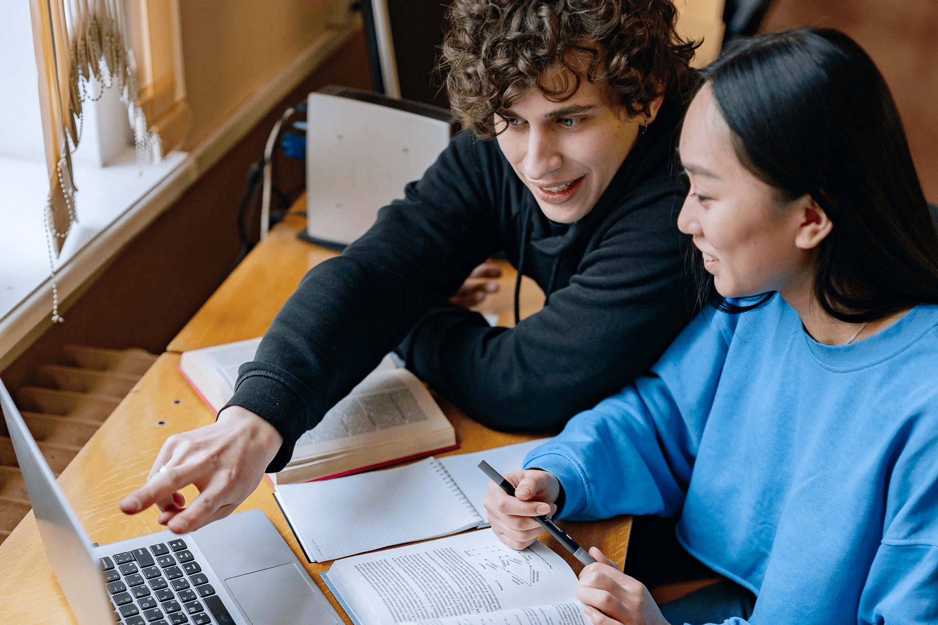 Legacy to a Scalable e-Learning Platform
