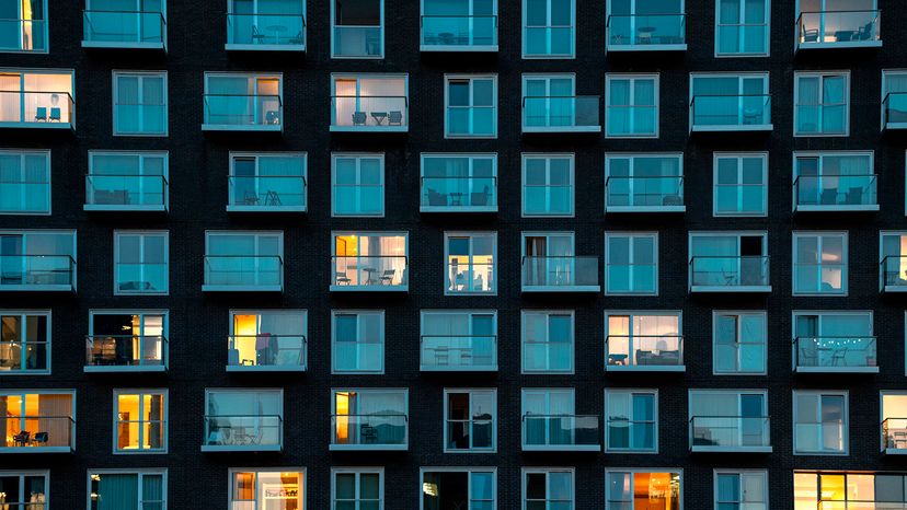 12 Types of Windows for Your Home or Office Building | HowStuffWorks