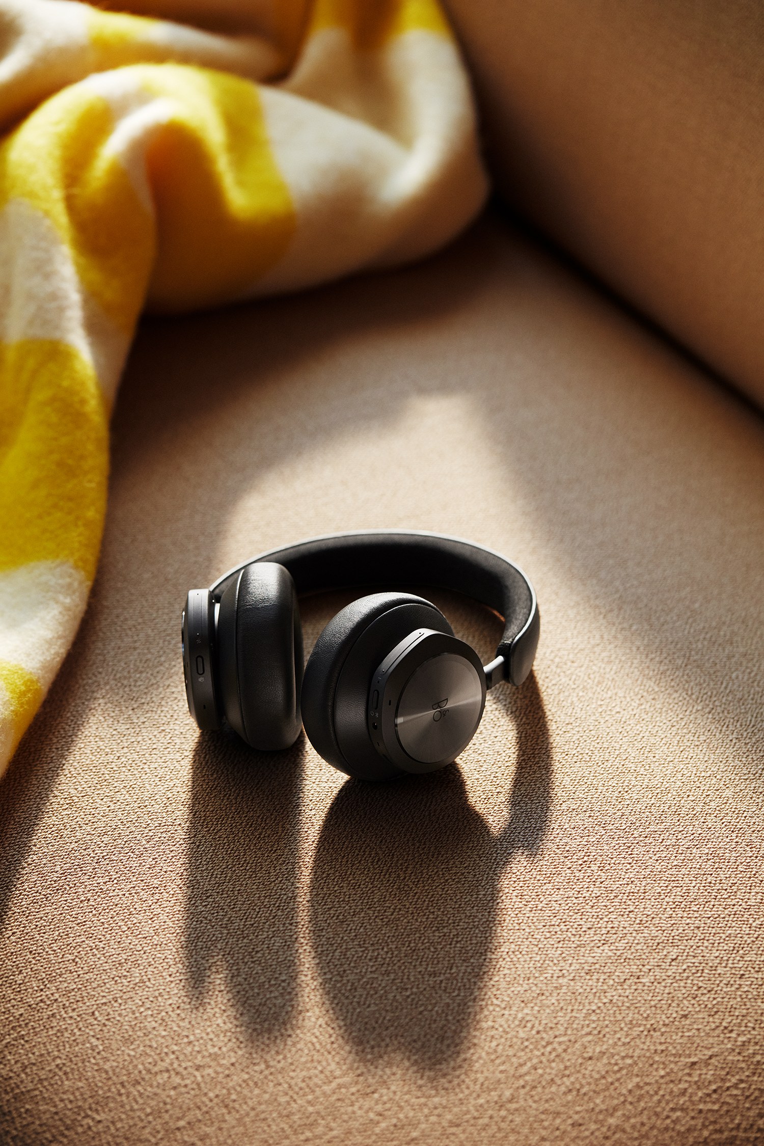 Bang & Olufsen - Beocom