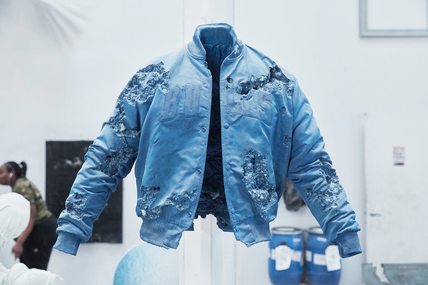 Bang & Olufsen - Daniel Arsham