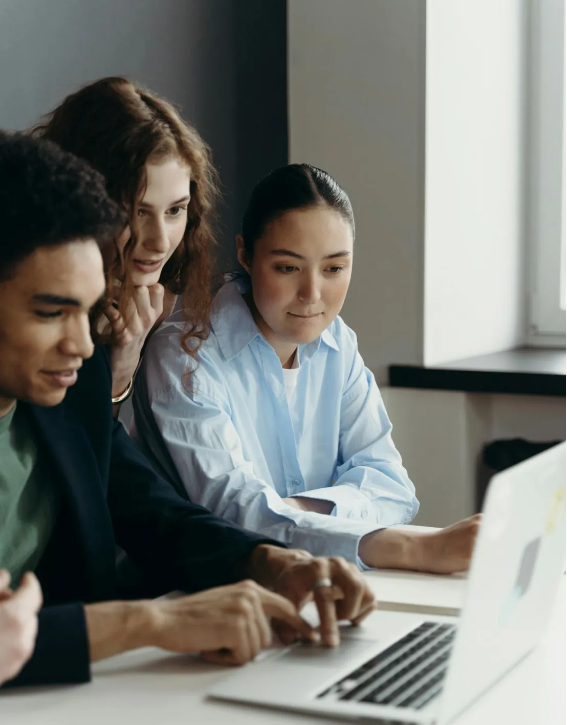 Mask group - 2025-06-02T141308.815