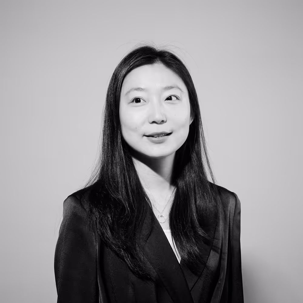 Yiwei Xu