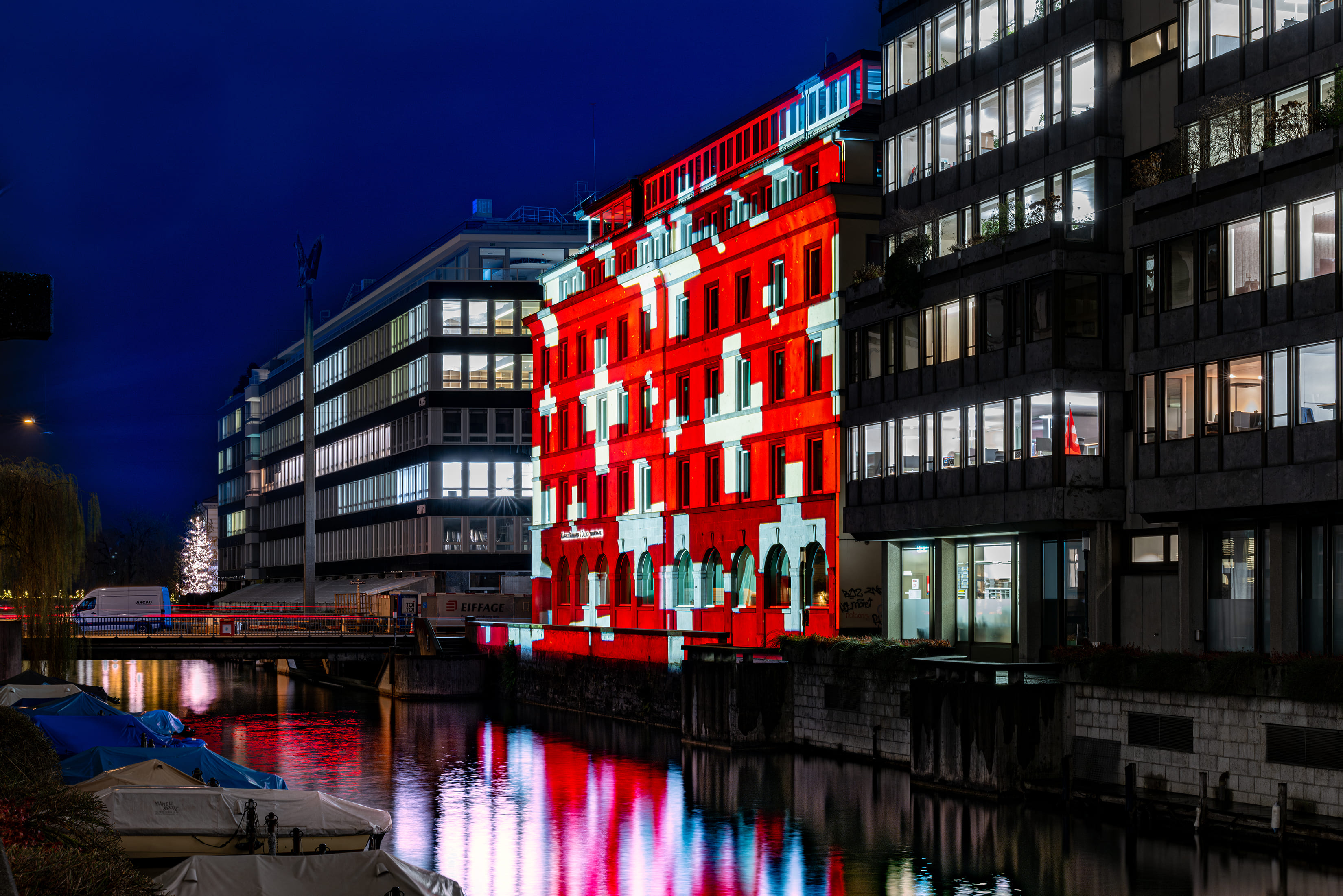 Maerki Baumann & Co. Ltd. is one of the few remaining owner-managed private banks in Switzerland. The Syz family, as the bank’s owners, has always stood for entrepreneurial thinking – guided by a clear, long-term perspective. This mindset characterises the entire corporate culture.