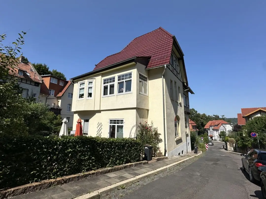 Charmante Südstadtvilla mit zwei Wohneinheiten