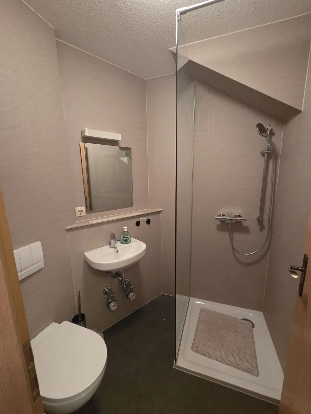 Betreutes Wohnen + Kurzzeitpflege im Thüringer Wald