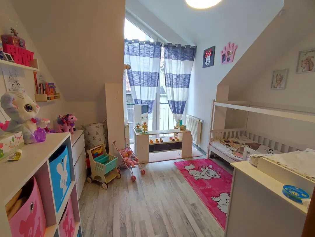 Über den Dächern der Stadt - 3 RW mit Panoramafenster