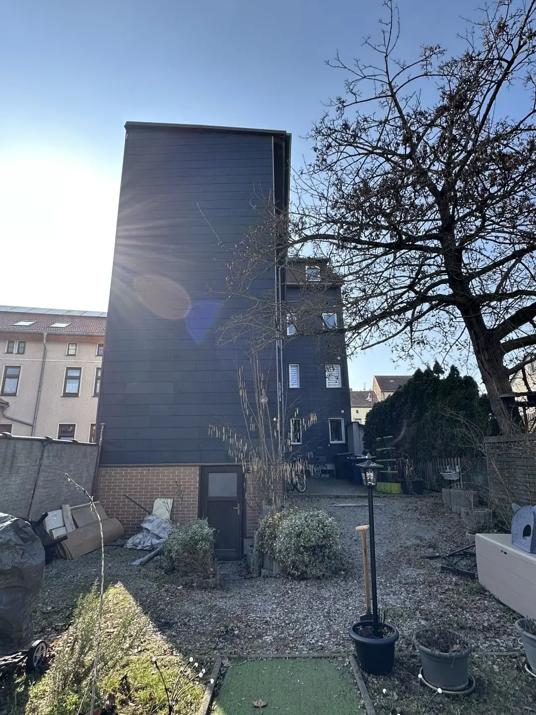 Rückwärtige Ansicht