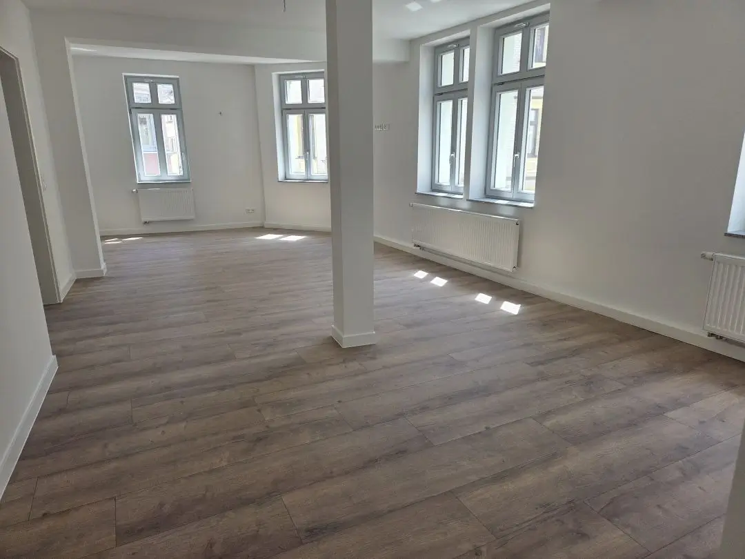Stilvolles Wohnen und Arbeiten in bester Innenstadtlage - 5 RW für Gewerbetreibende