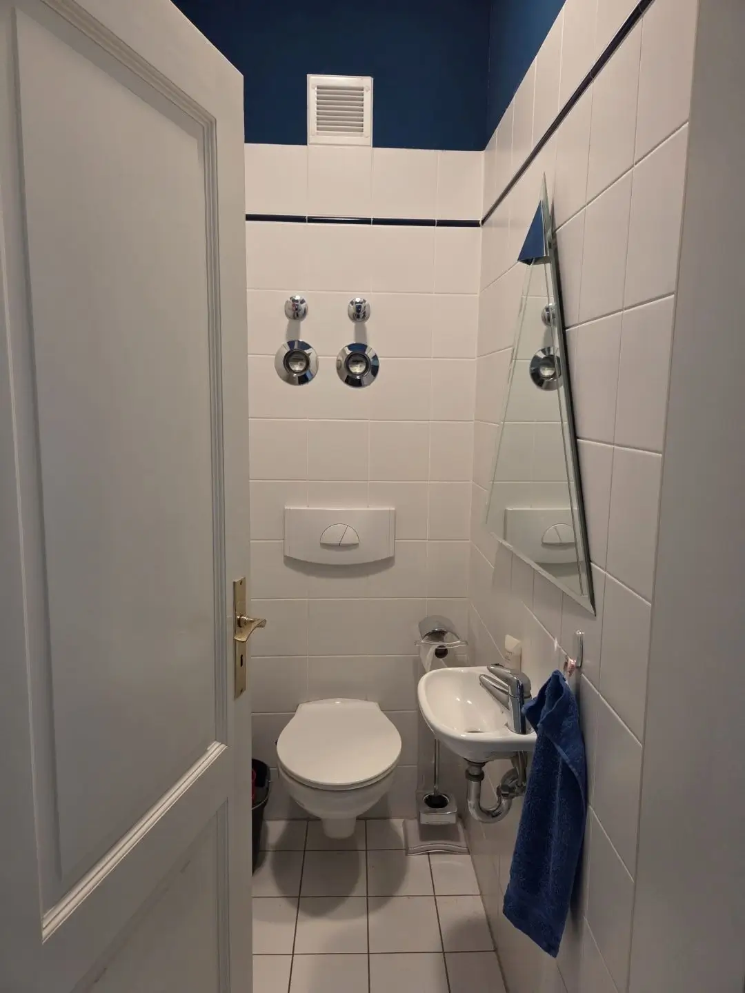 G-WC