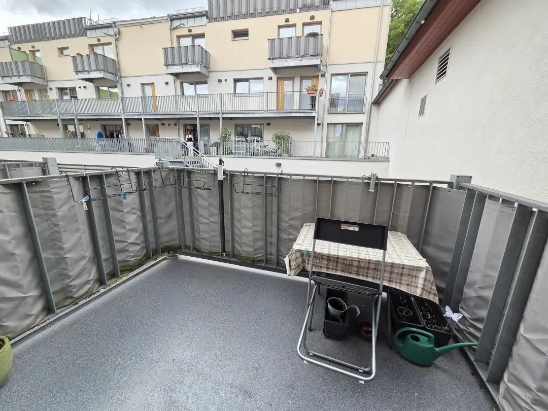 Moderne Singlewohnung mit Einbauküche und Terrasse in gepflegter Wohnanlage