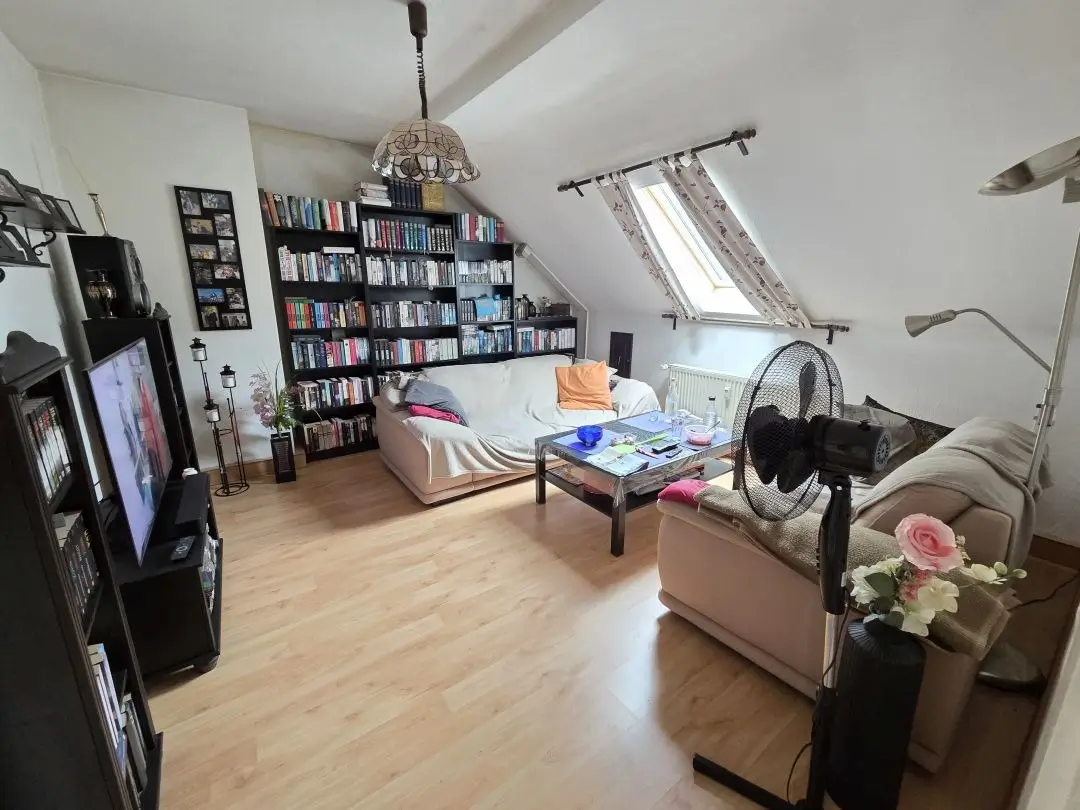Wohnzimmer DG