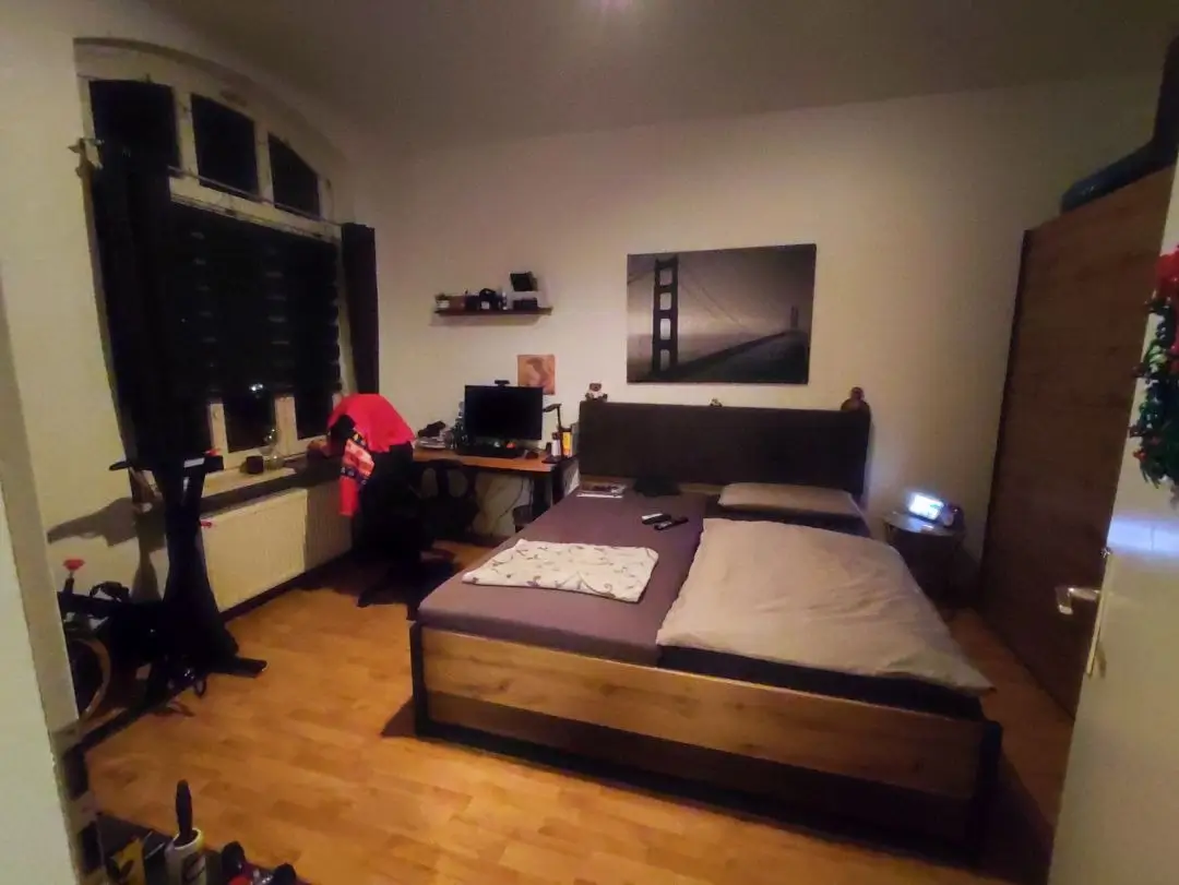 Schlafzimmer EG links