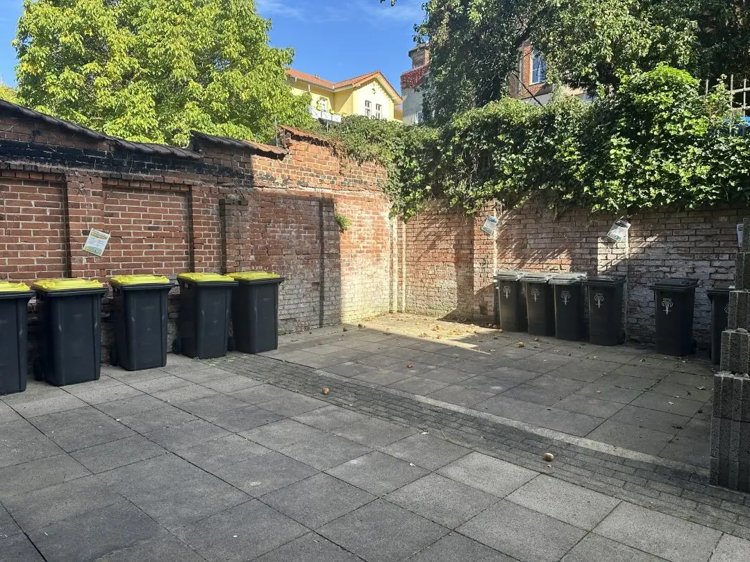 Mülltonnenstandplatz