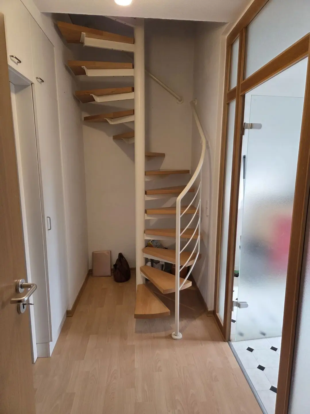 Raumspartreppe ins DG