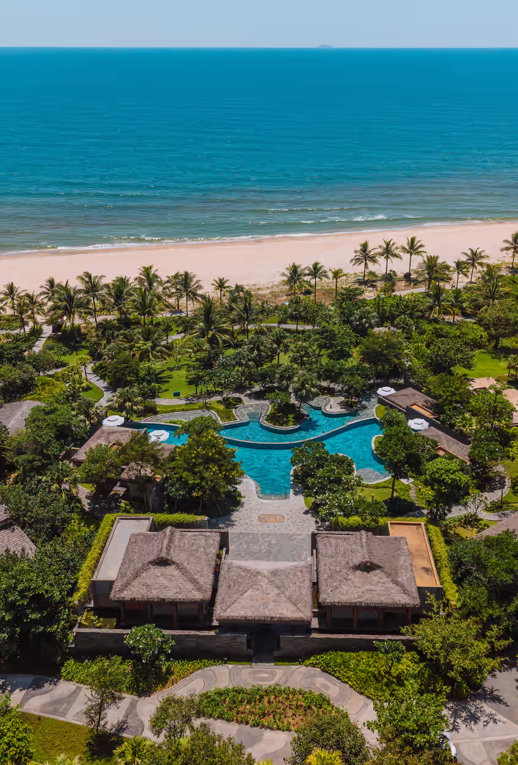 Before travelling to Da Nang, Vietnam
To ensure a smooth and enjoyable journey, please review these important travel tips before departure.
