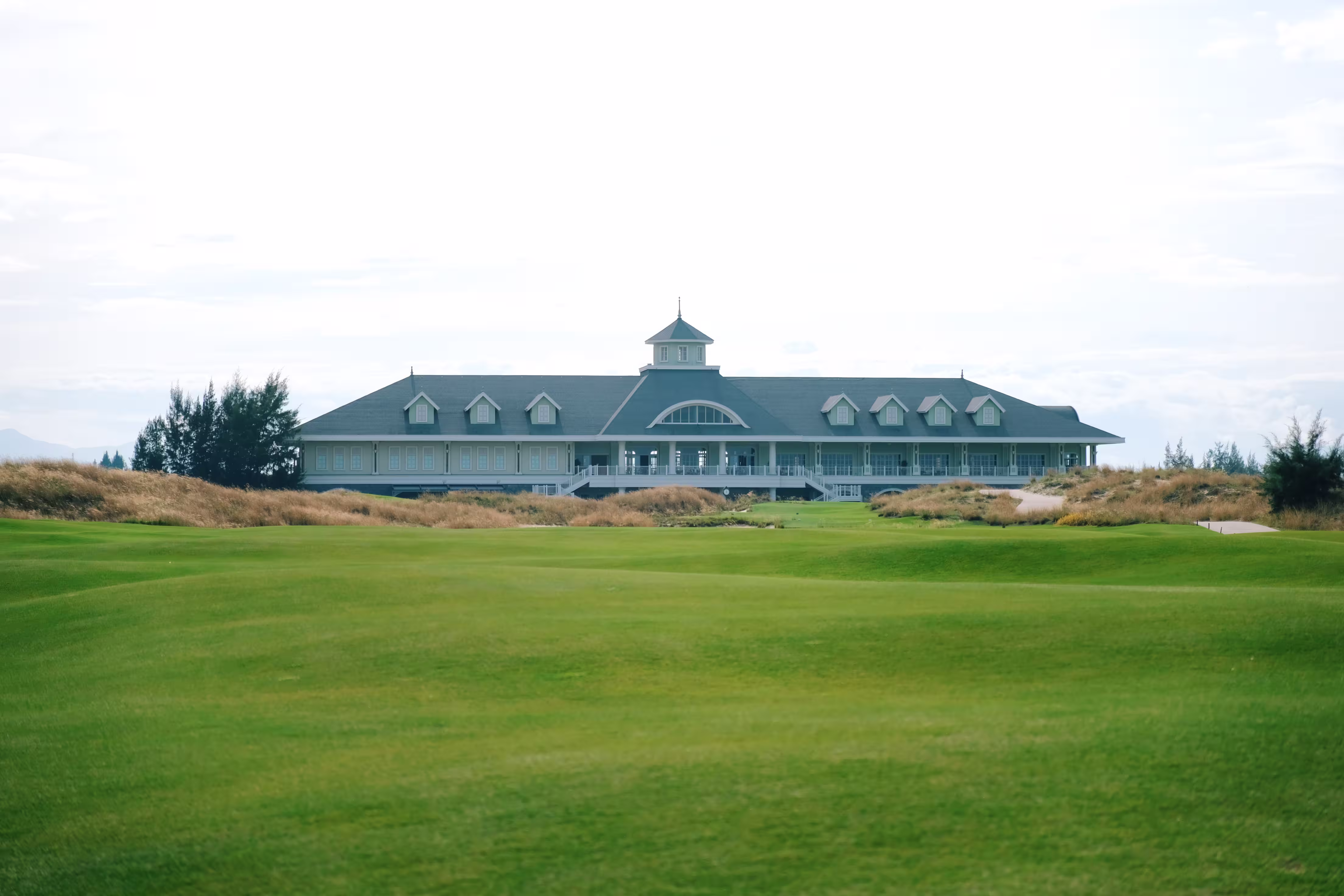 Discover Robert Trent Jones Jr.'s stunning Vietnamese debut at Hoiana Shores Golf Club!