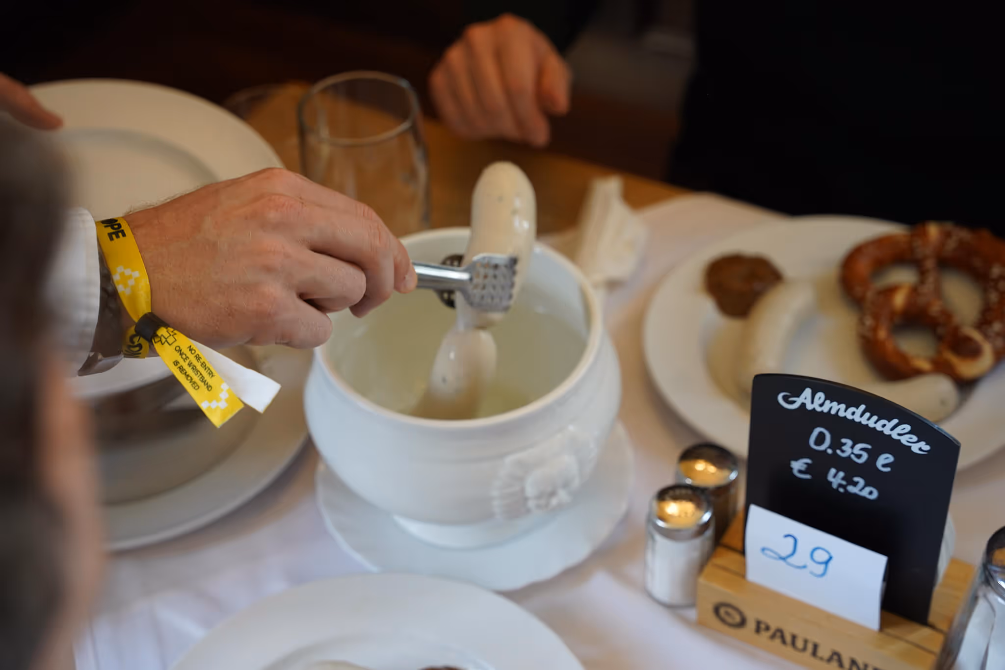 MUC Wiesn Breakfast Talking