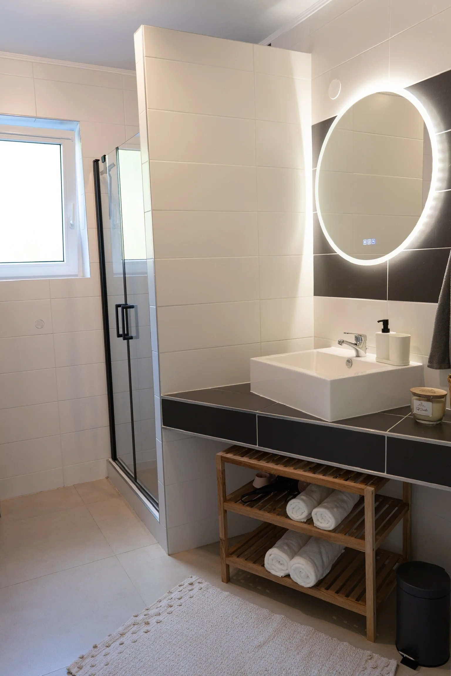 Badezimmer | Waschmaschine · Dusche