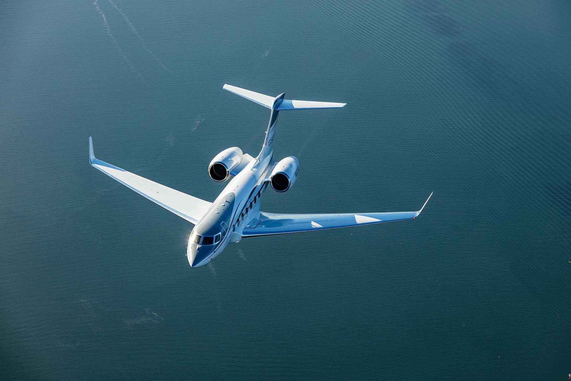 Gulfstream G550 soars above the Red Sea outside Egypt