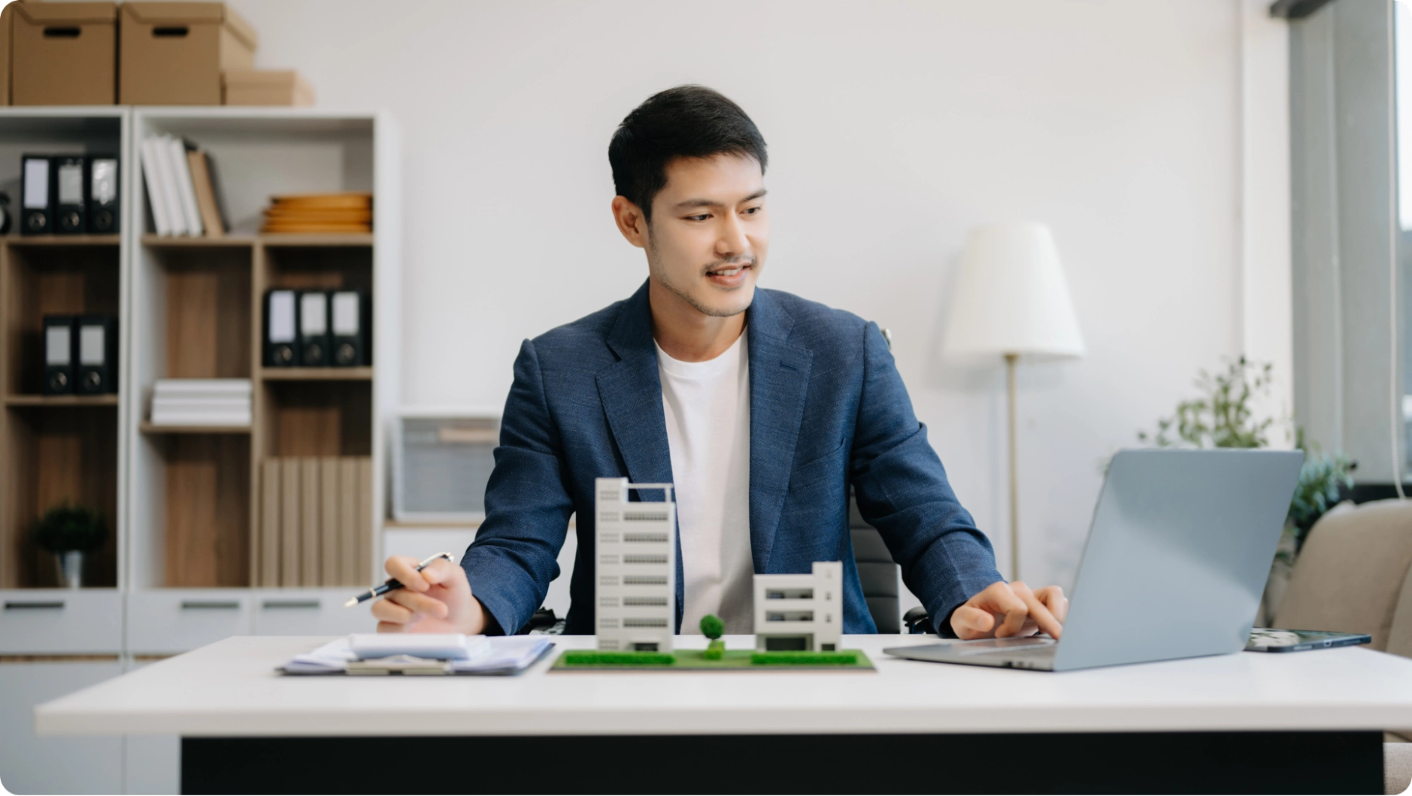 Transparent pricing in property management software showing total rent and software cost breakdown.