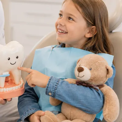 Doświadczenie w pracy z dziećmi - Stomatologia dziecięca w Only Smile