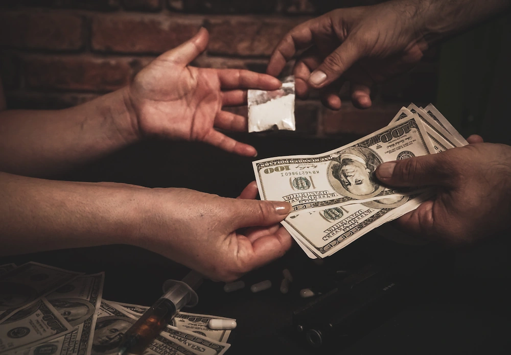 The Crucial Differences Between Misdemeanor and Felony Drug Charges in Texas