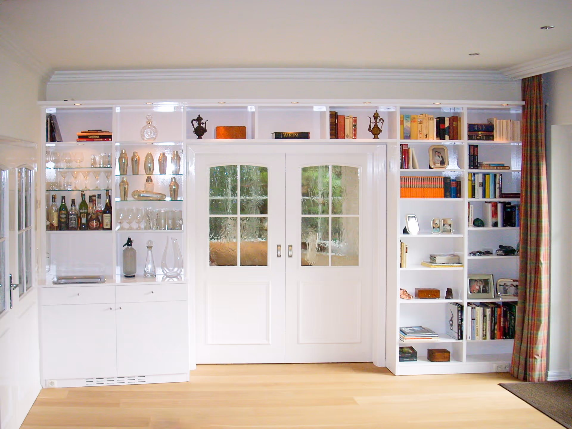 Maßgefertigter Einbauschrank von Möbelobjekte