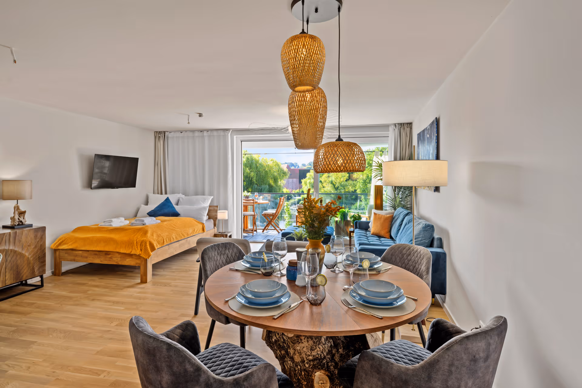 Referenzprojekt Mika – maßgefertigte Möbel von Möbelobjekte, Foto 12