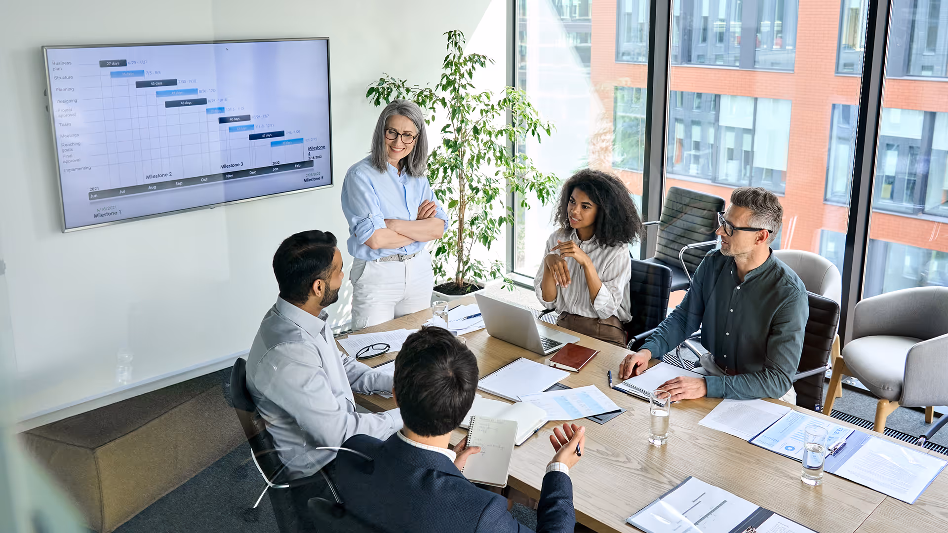 Project planning meeting in an office — representing risk mitigation