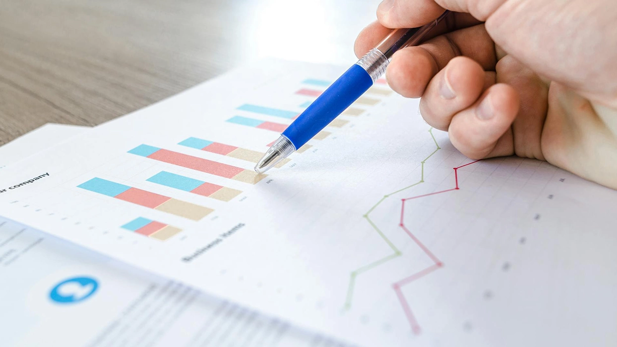 Examining why tour operators are considered high-risk