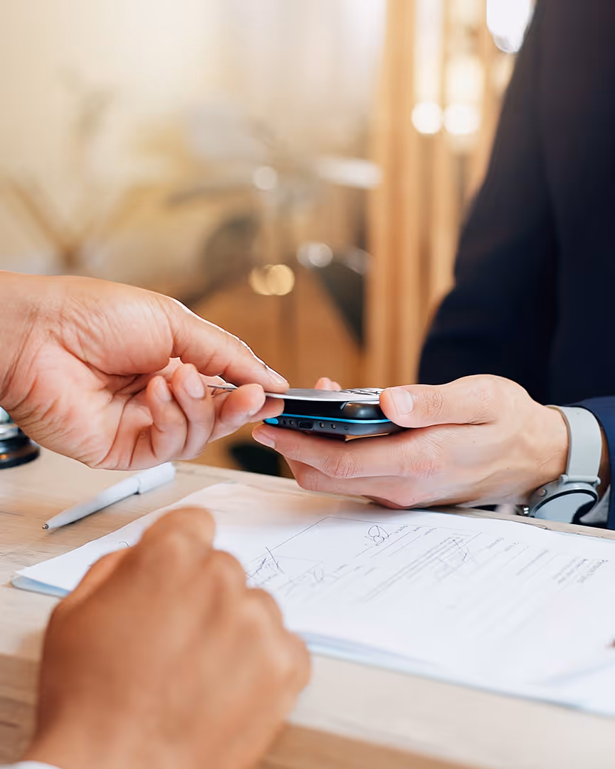 Making a credit card payment at a hotel