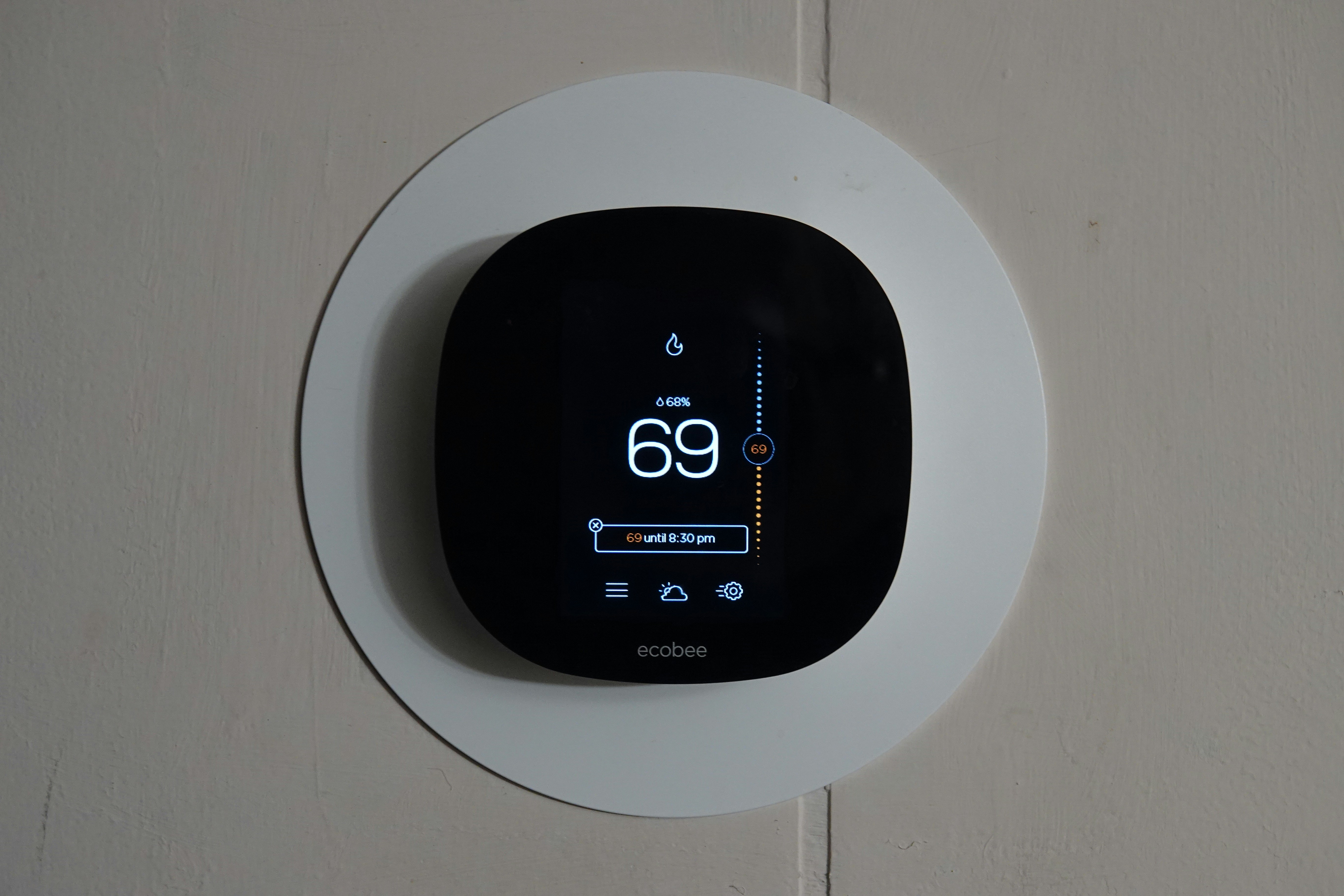 Smart Thermostats & Advanced HVAC Controls for Energy Savings