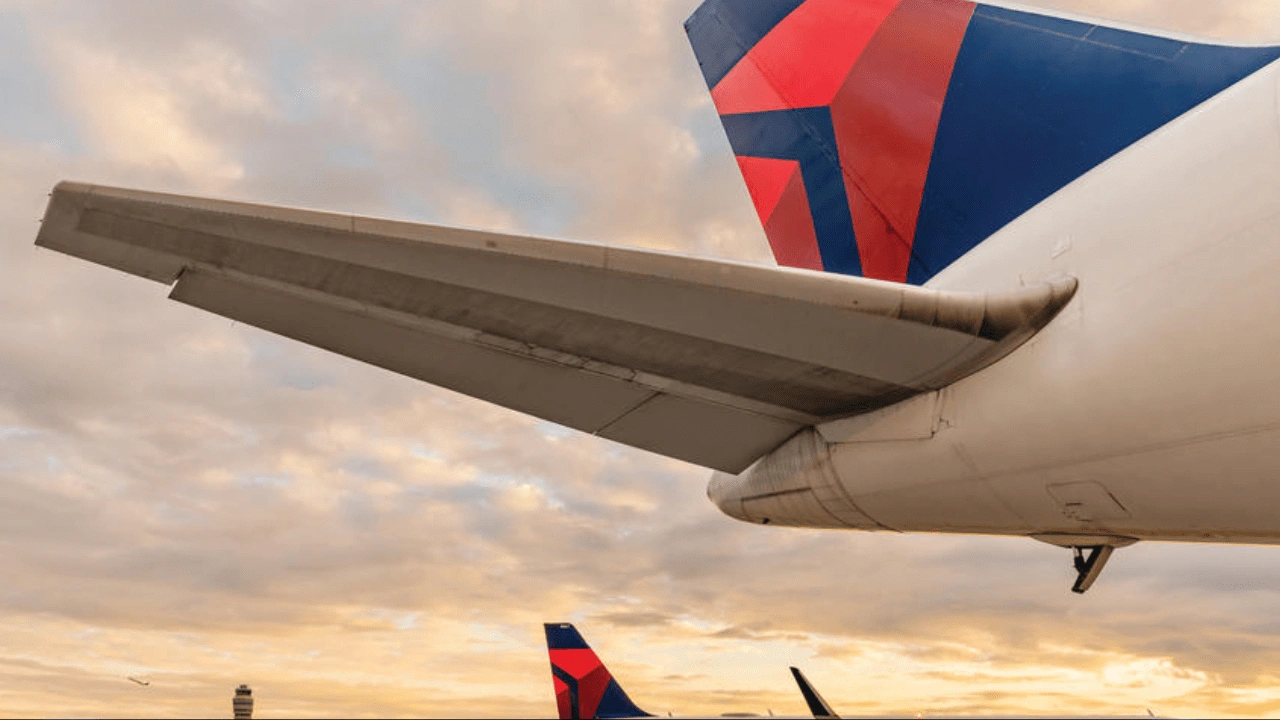 Delta Air Lines CEO Ed Bastian's Leadership Amidst Operational Crisis