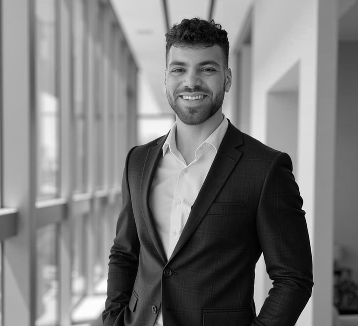 Moe Allan - Senior Associate