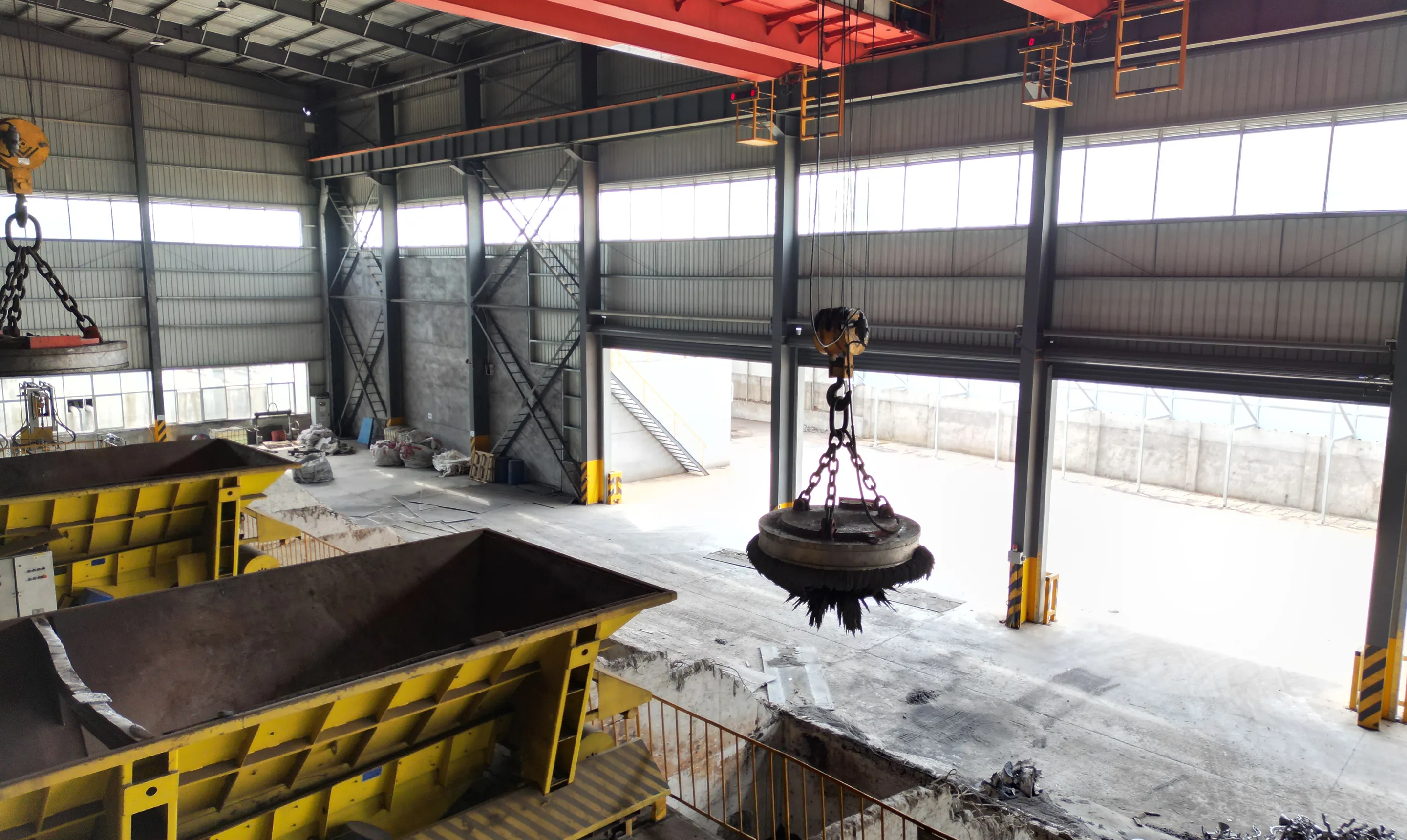 Manufacturing process with iron