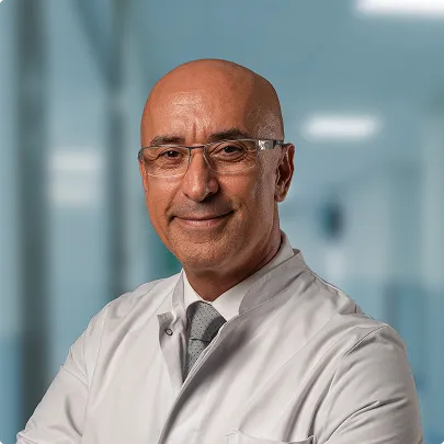 Dr. Amir Asimi-Lissar aus dem Krankenhaus Maria Hilf Warstein