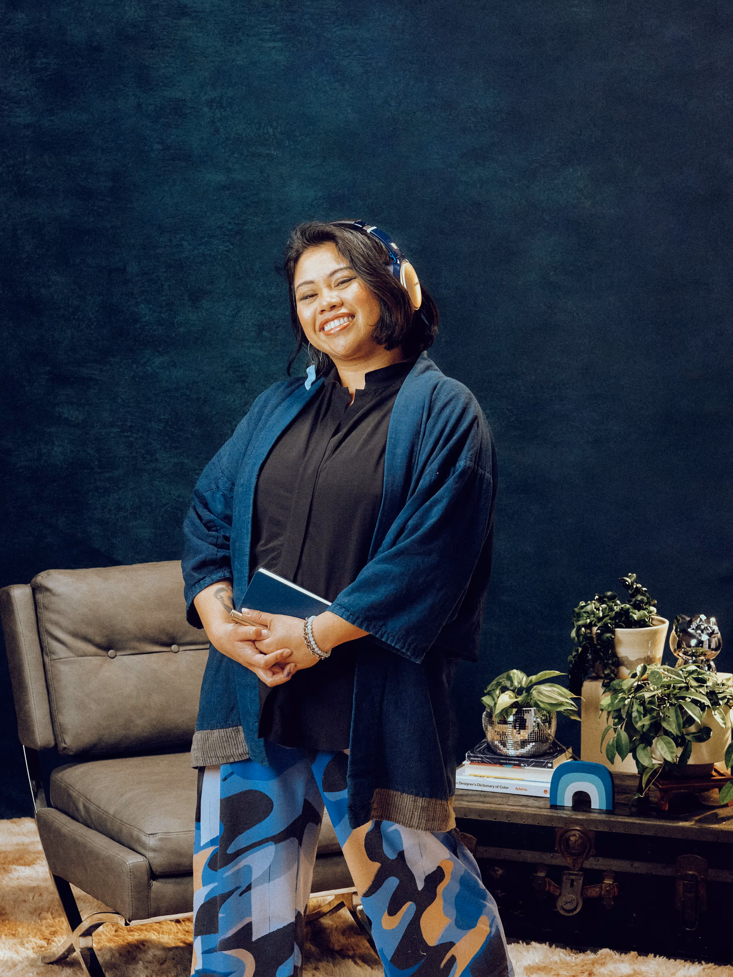 A full body photo of Jenny, the creative behind Sky Blue Jenny