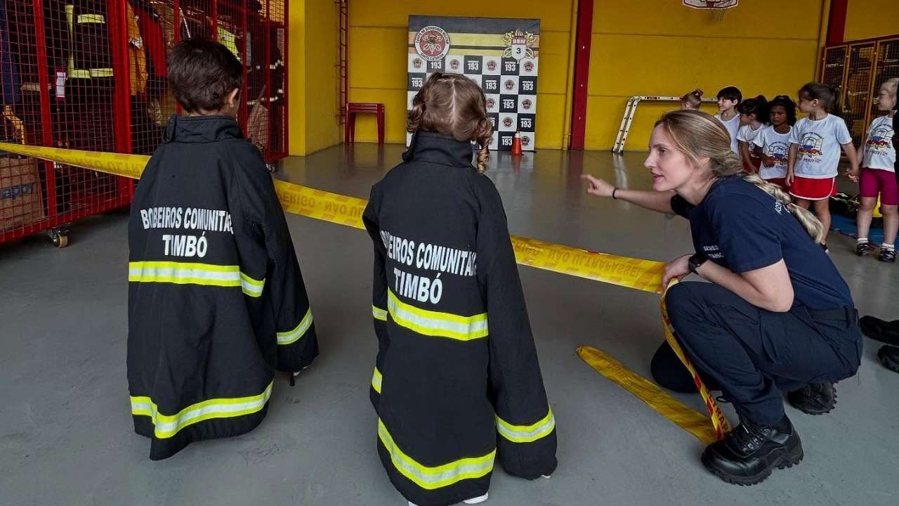 corpo de bombeiros timbó grande