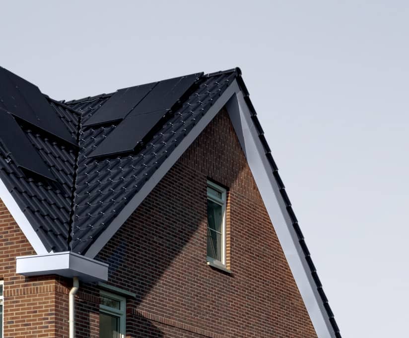 What is the best time of year to repair your roof?